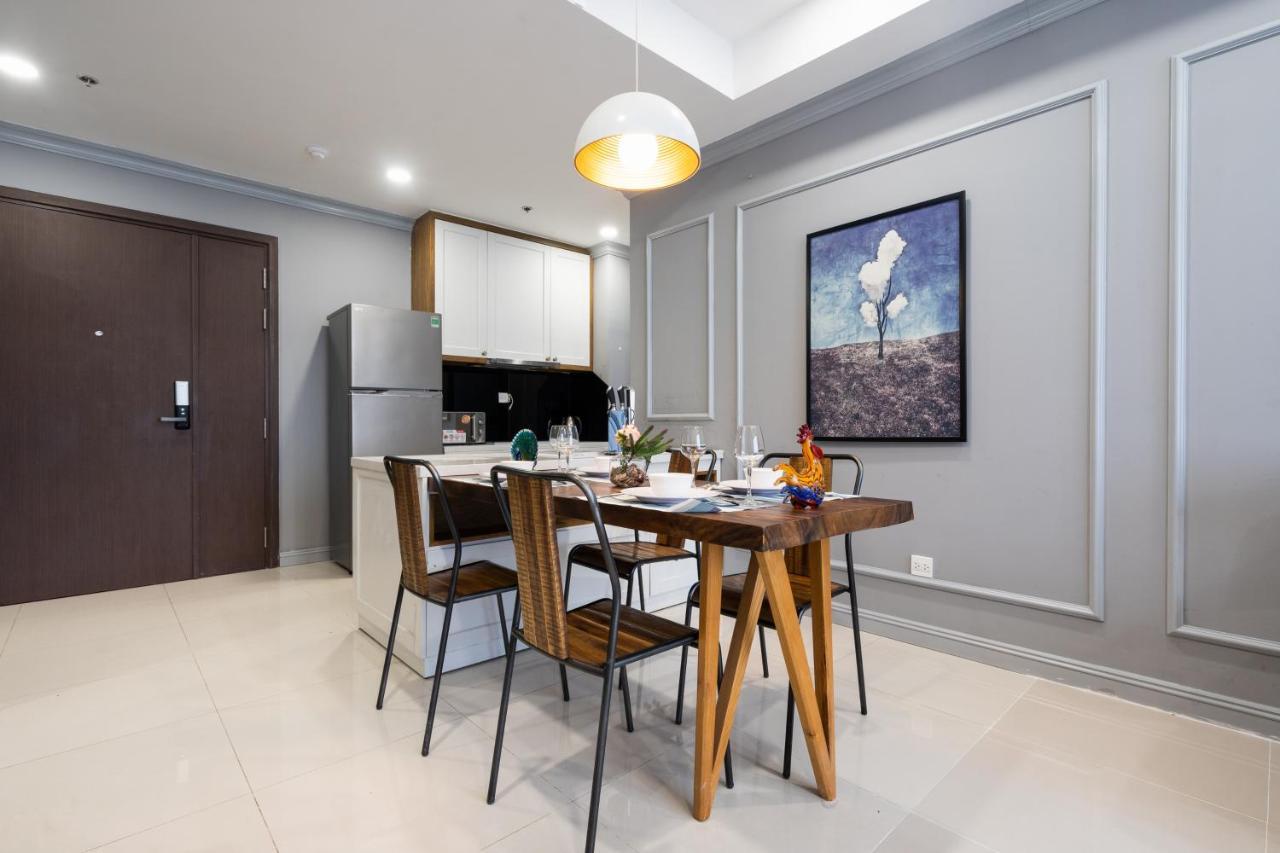 Oui! Oui! Saigon Apartment - Rivergate Residence Bandar Ho Chi Minh Luaran gambar