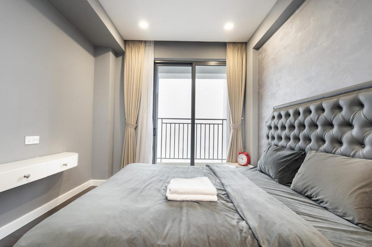 Oui! Oui! Saigon Apartment - Rivergate Residence Bandar Ho Chi Minh Luaran gambar