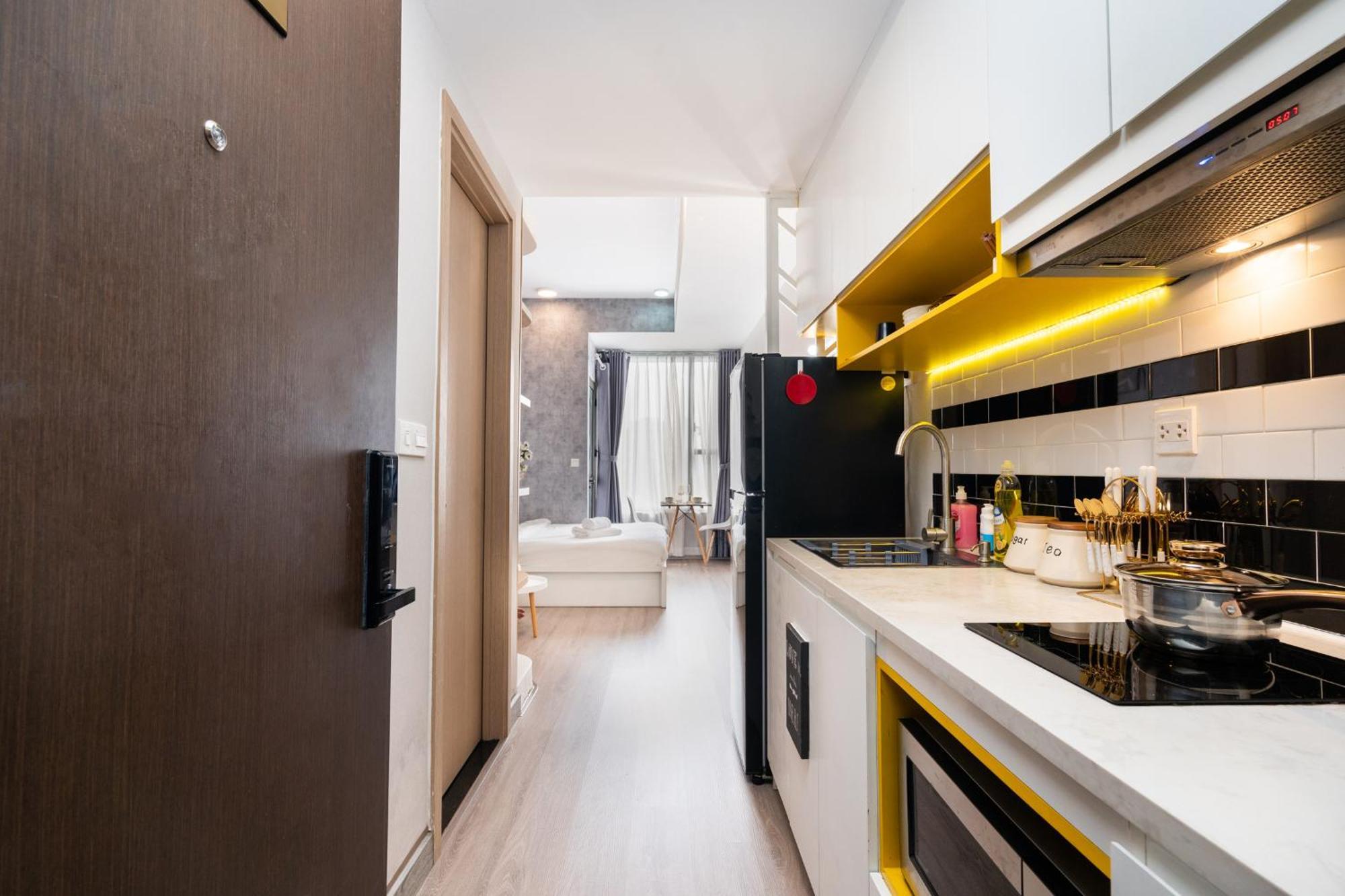 Oui! Oui! Saigon Apartment - Rivergate Residence Bandar Ho Chi Minh Luaran gambar