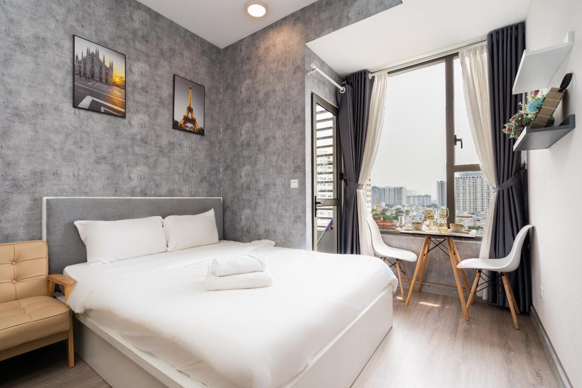 Oui! Oui! Saigon Apartment - Rivergate Residence Bandar Ho Chi Minh Luaran gambar